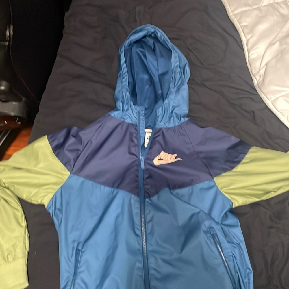 nike sweater